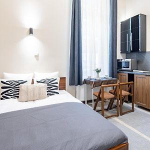 Studio met een King Size Bed